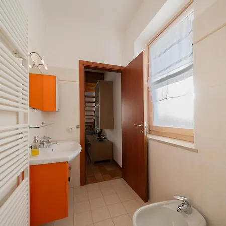 Apartmentsgarda - Rosa Chiare Μπαρντολίνο