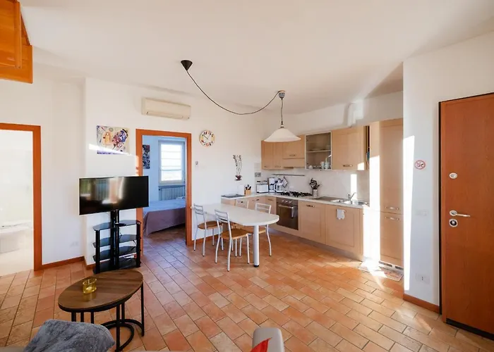 Apartmentsgarda - Rosa Chiare