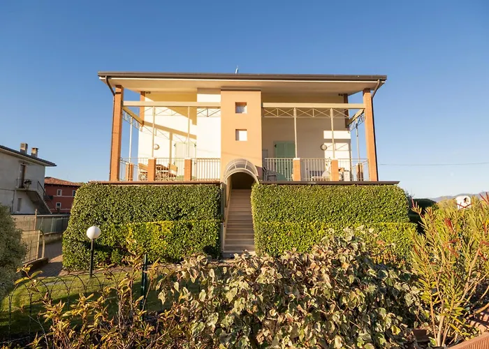 Apartmentsgarda - Rosa Chiare